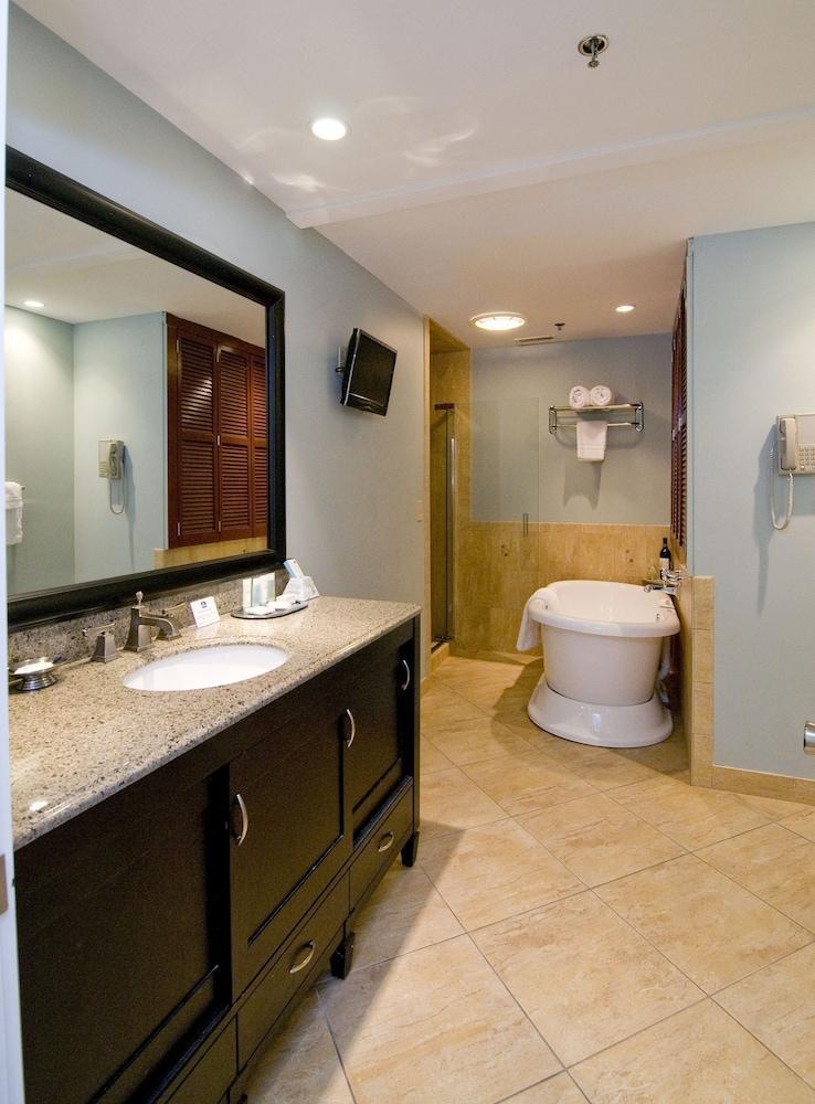 Hotel Best Western Plus Coastline 3*