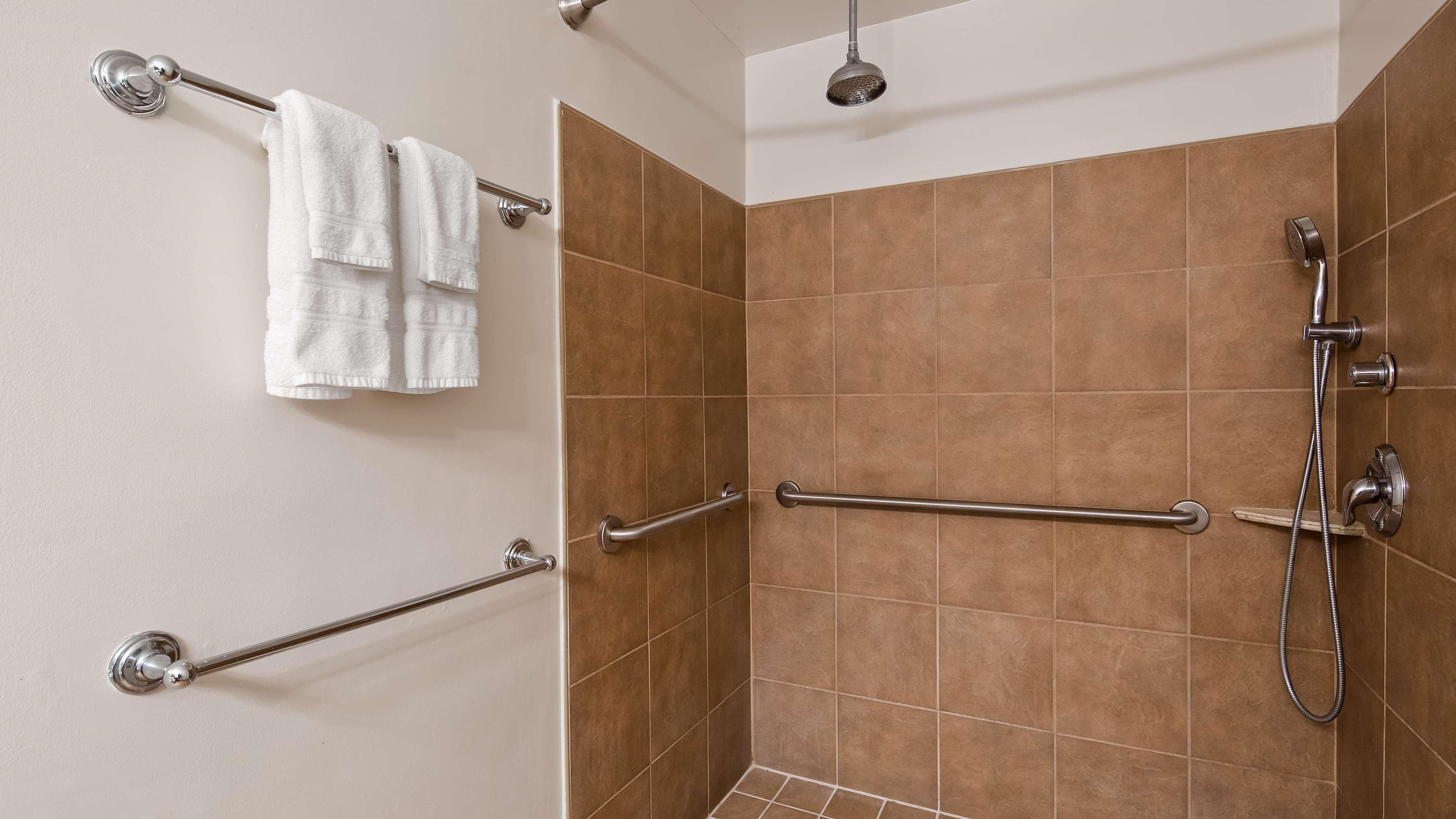 Hotel Best Western Plus Coastline 3*