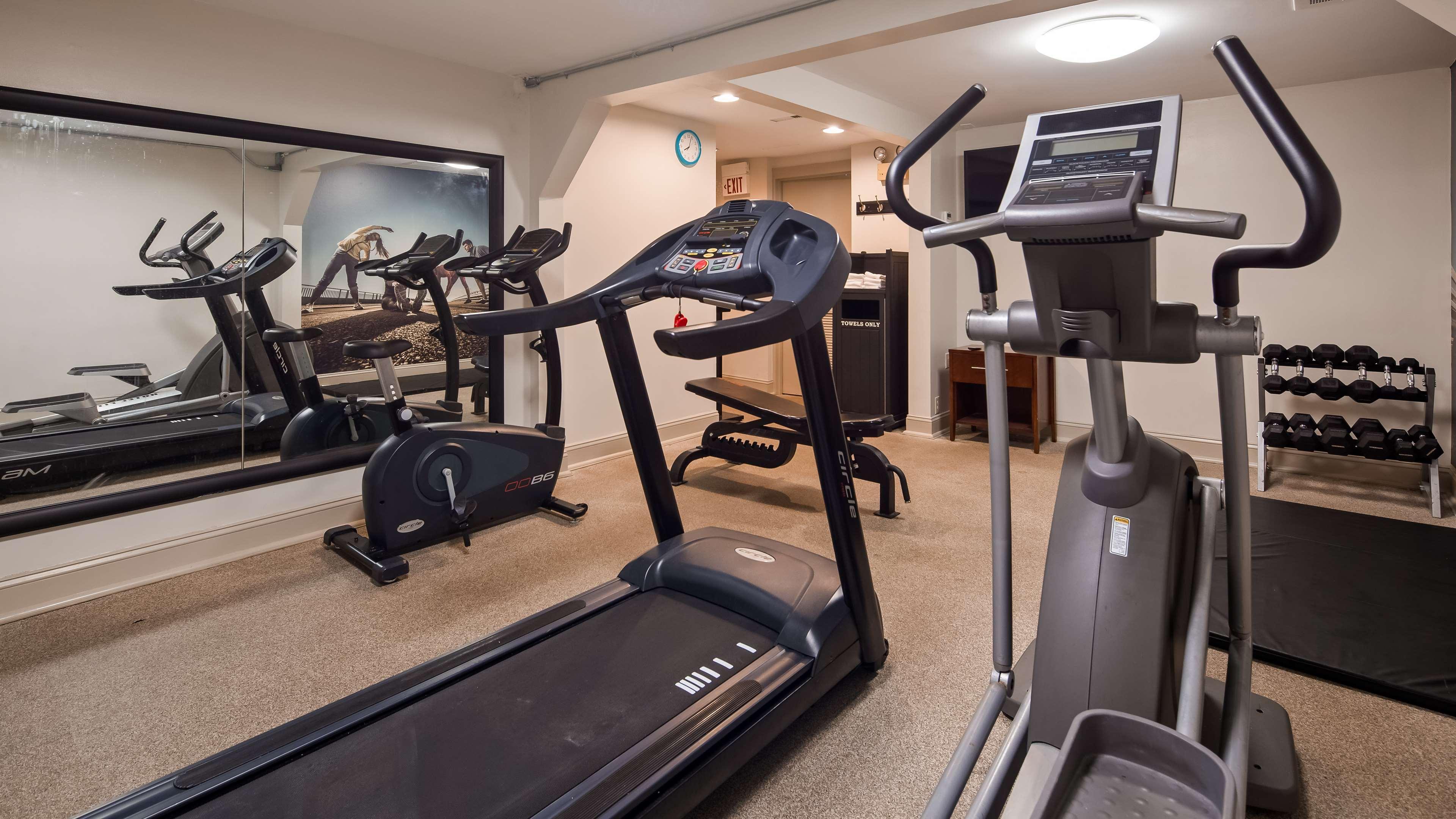 Best Western Plus Coastline Hotel 3*