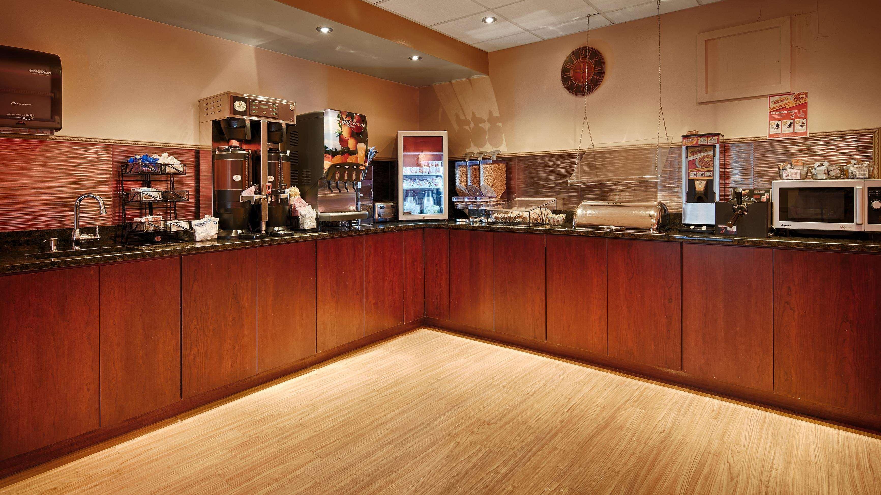Best Western Plus Coastline 3*