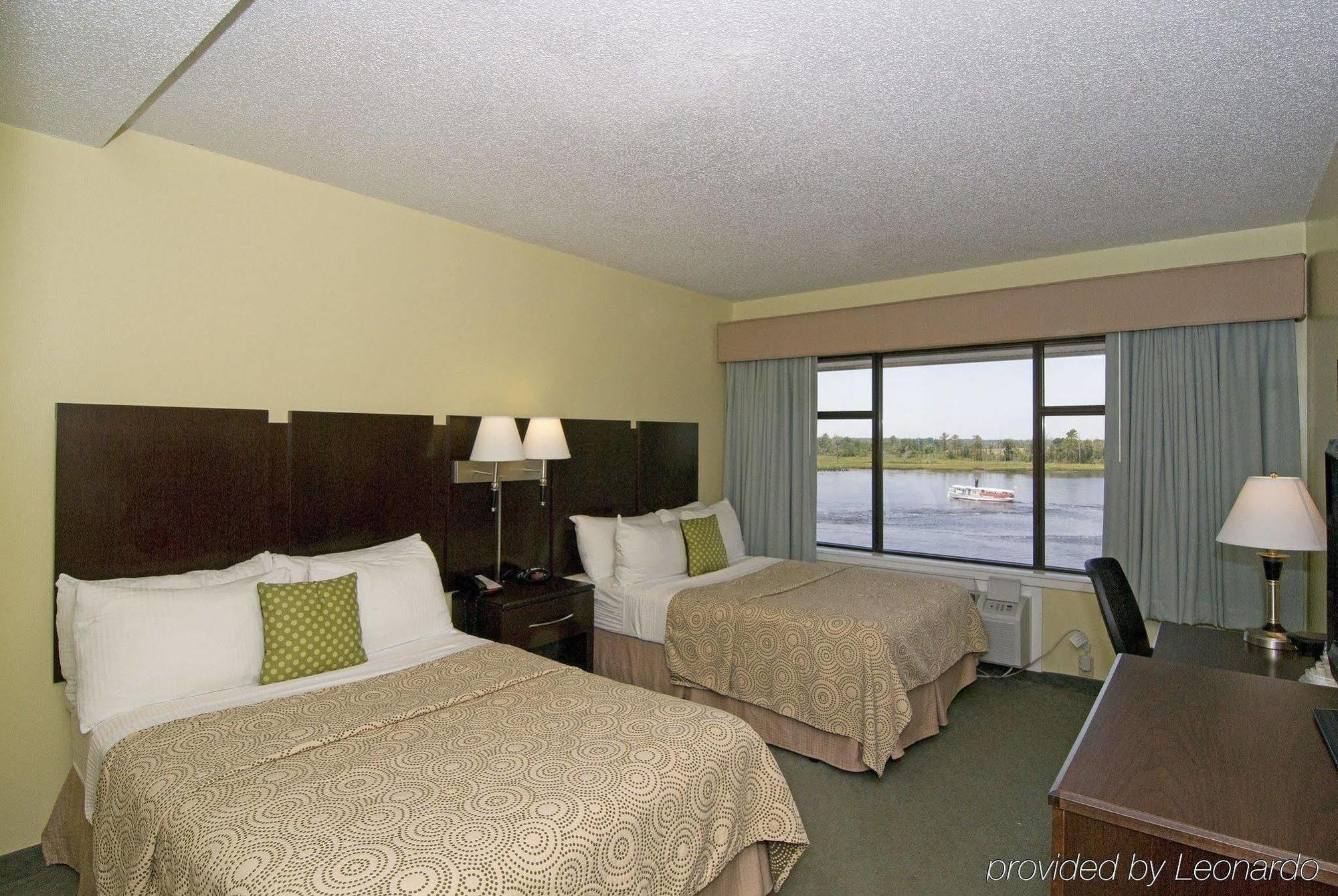 Best Western Plus Coastline Hotel
