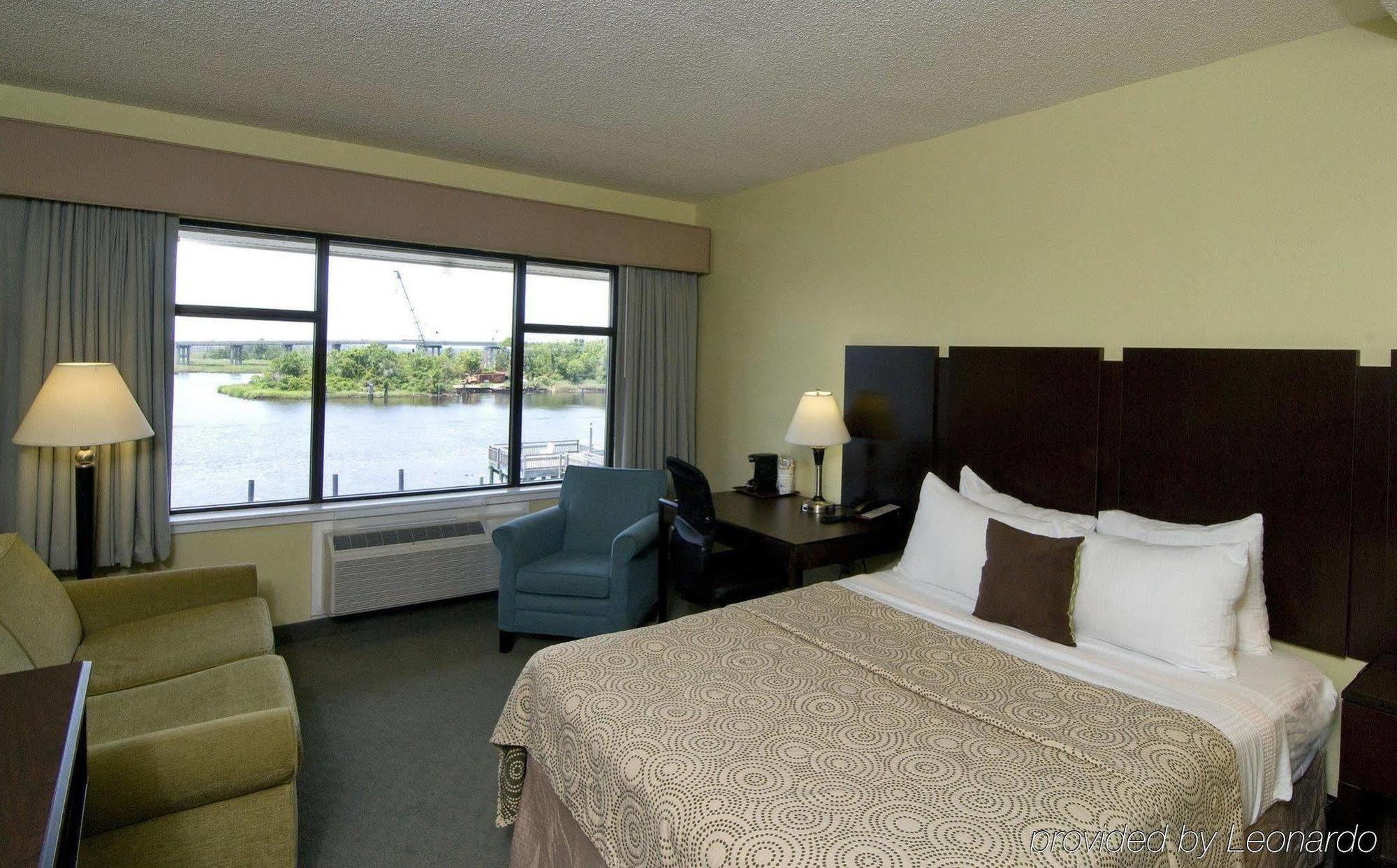 Best Western Plus Coastline 3*